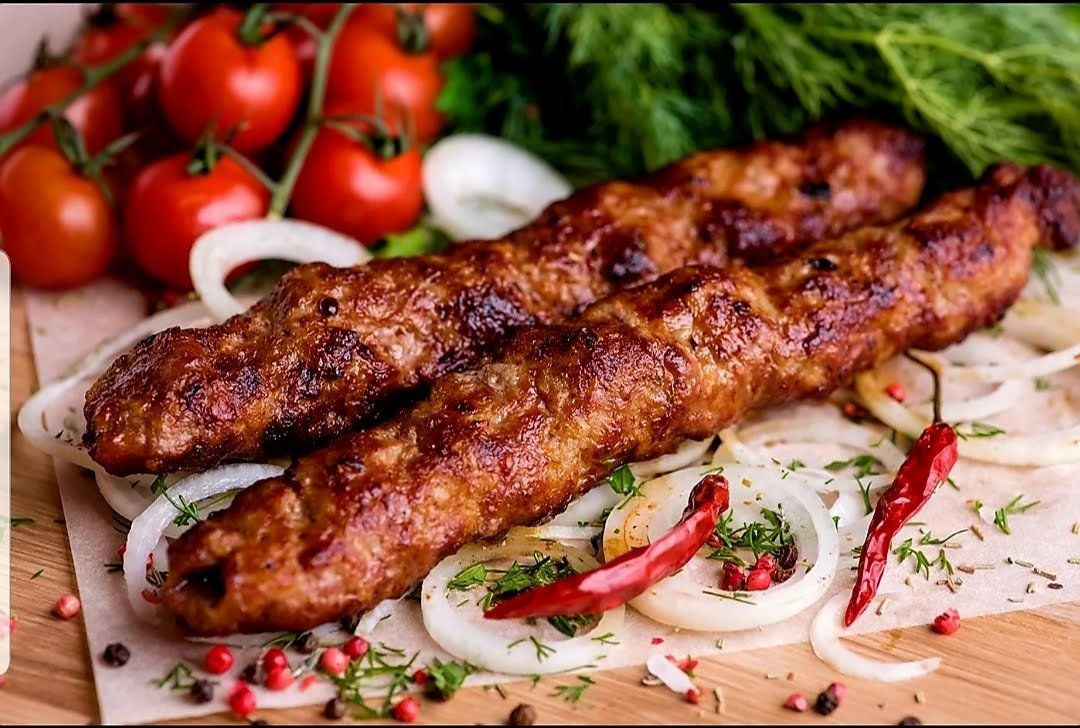 lyulya-kebab-iz-baraniny-dostavka-na-dom-i-po-spb-v-lenoblasti-kejtering
